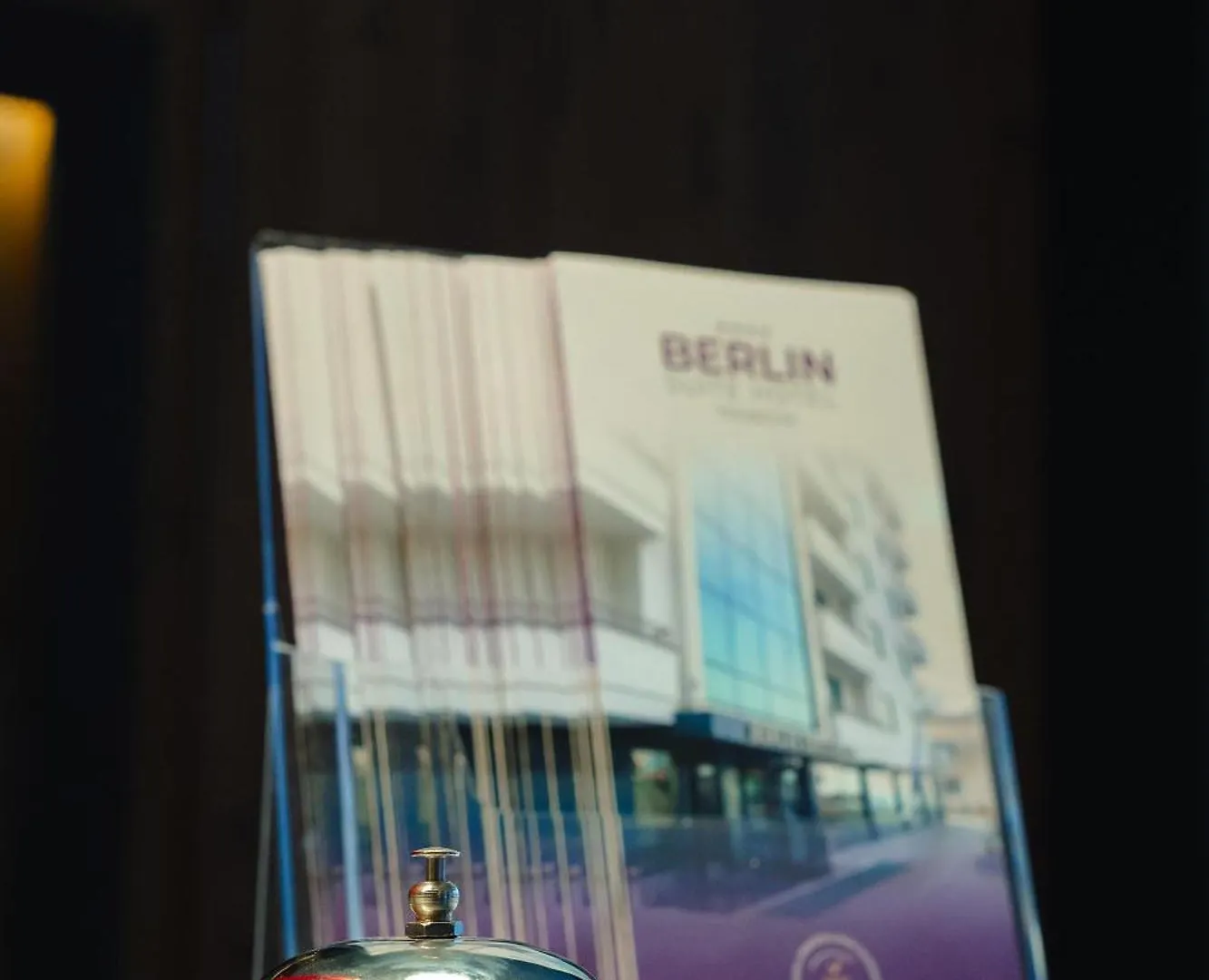 Berlin Suite Hotel 트라존