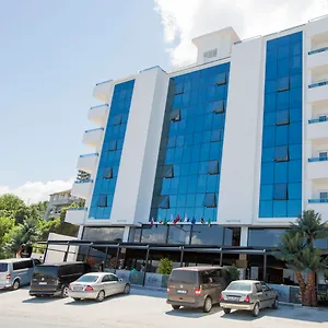 Royal Life Exclusive Otel