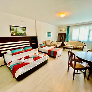 Grand Avci Otel Karaburun (Izmir)